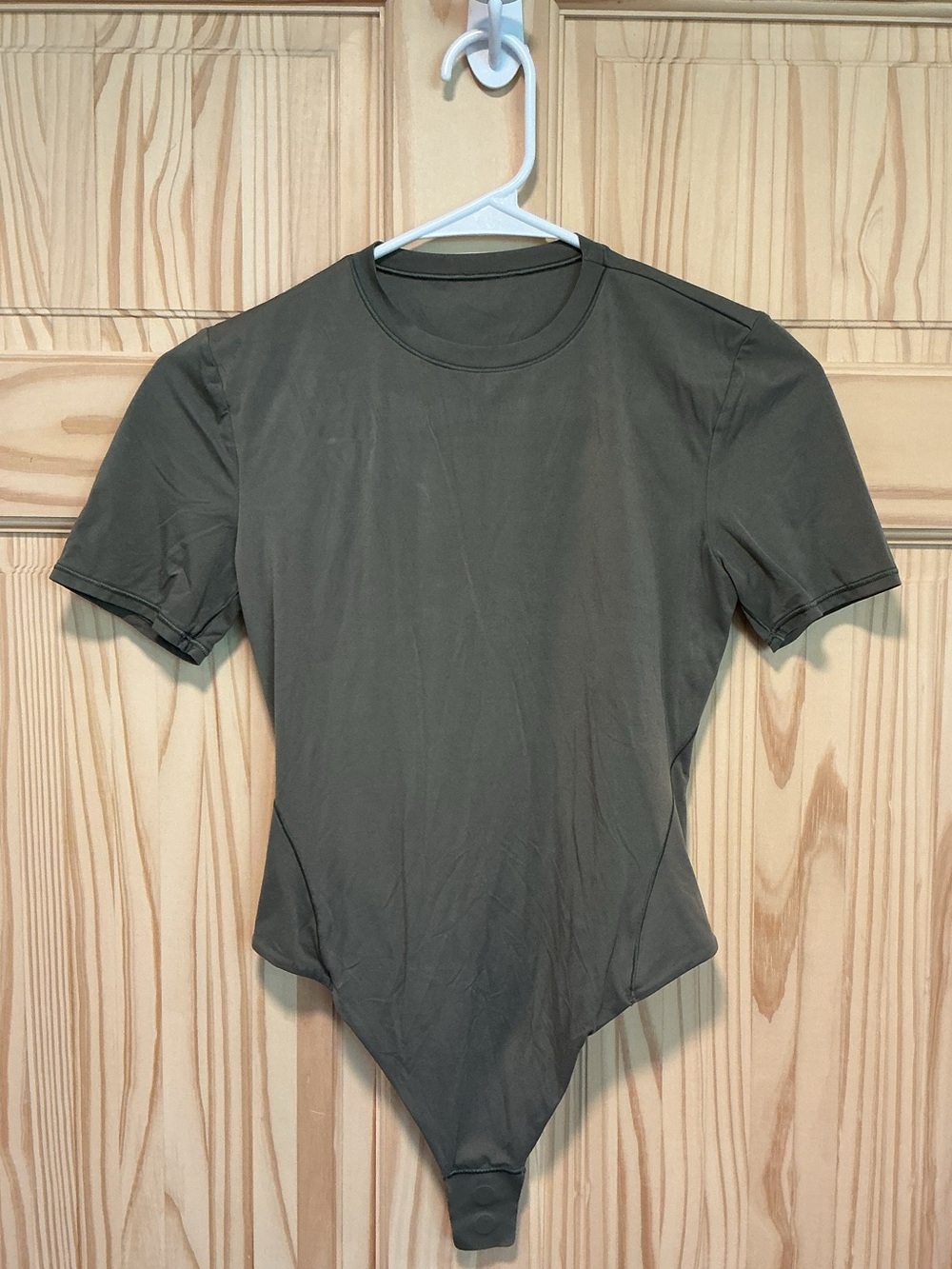 Lululemon Olive Green Short Sleeve Bodysuit XS/S